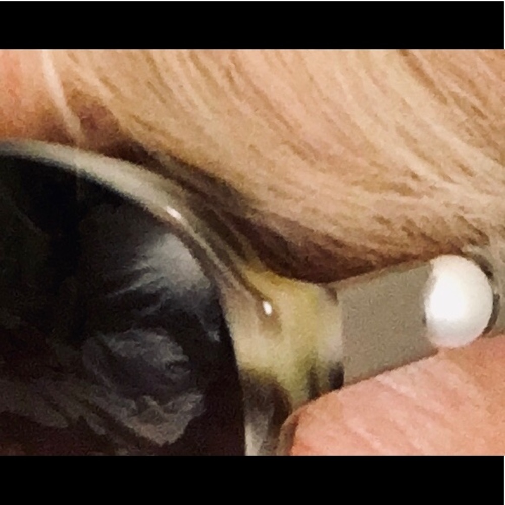 CHANEL Authentic Vintage Olive blend Pearl Sunglasses 🕶️ Great looking /RARE😎🇳🇪 - Picture 5 of 9